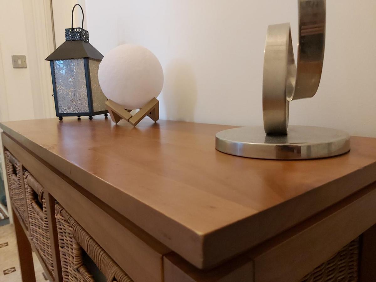 Sheffield City Centre , Free Wifi & Parking - Private Room - Shared House Zewnętrze zdjęcie